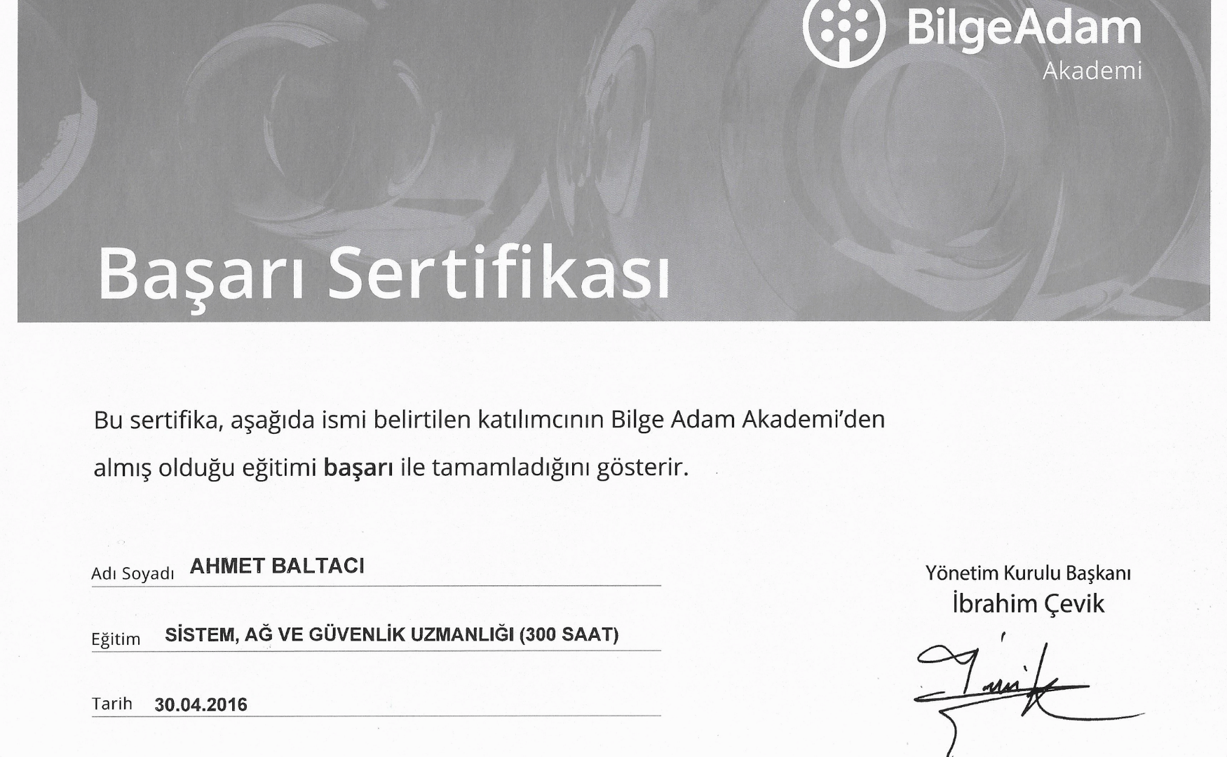 7bilge_adam_baar